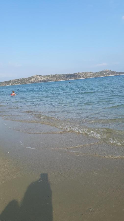 Cozy Flat In Nea Makri Leilighet Eksteriør bilde