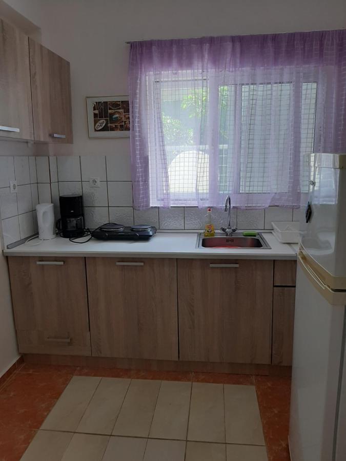 Cozy Flat In Nea Makri Leilighet Eksteriør bilde