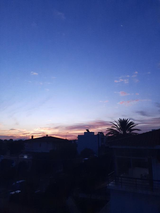 Cozy Flat In Nea Makri Leilighet Eksteriør bilde