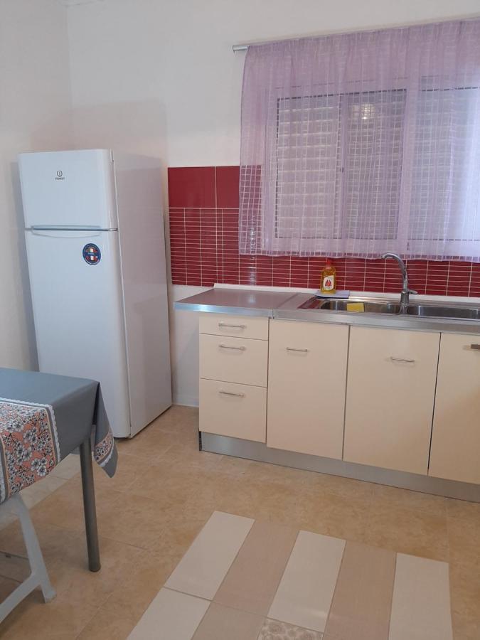 Cozy Flat In Nea Makri Leilighet Eksteriør bilde