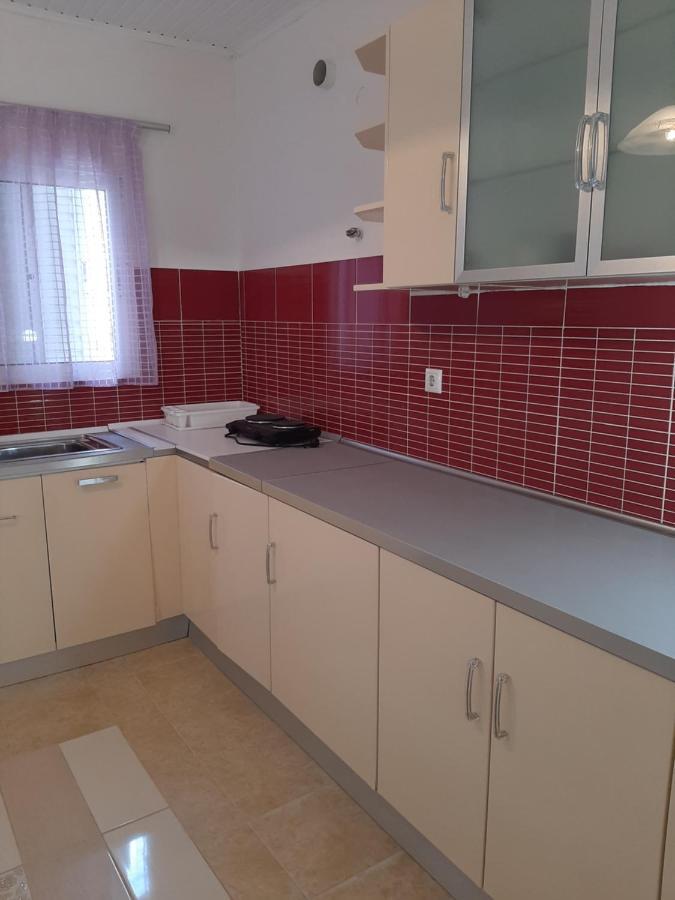 Cozy Flat In Nea Makri Leilighet Eksteriør bilde