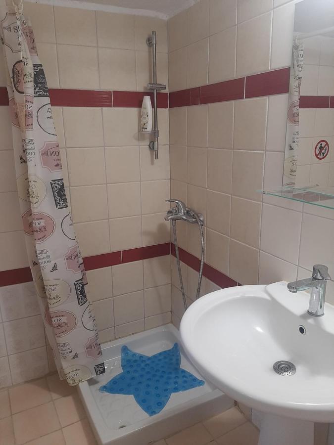 Cozy Flat In Nea Makri Leilighet Eksteriør bilde