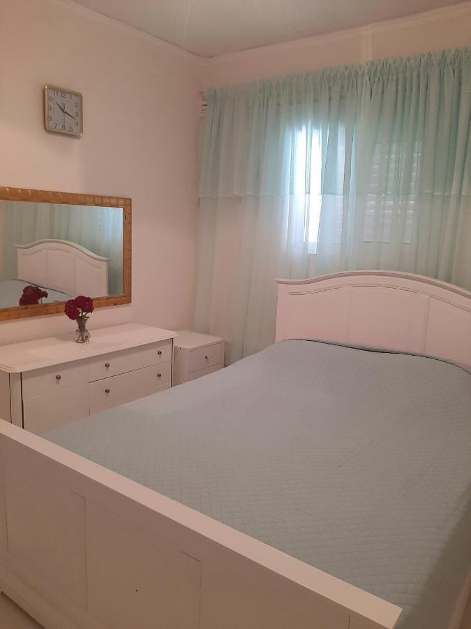 Cozy Flat In Nea Makri Leilighet Eksteriør bilde